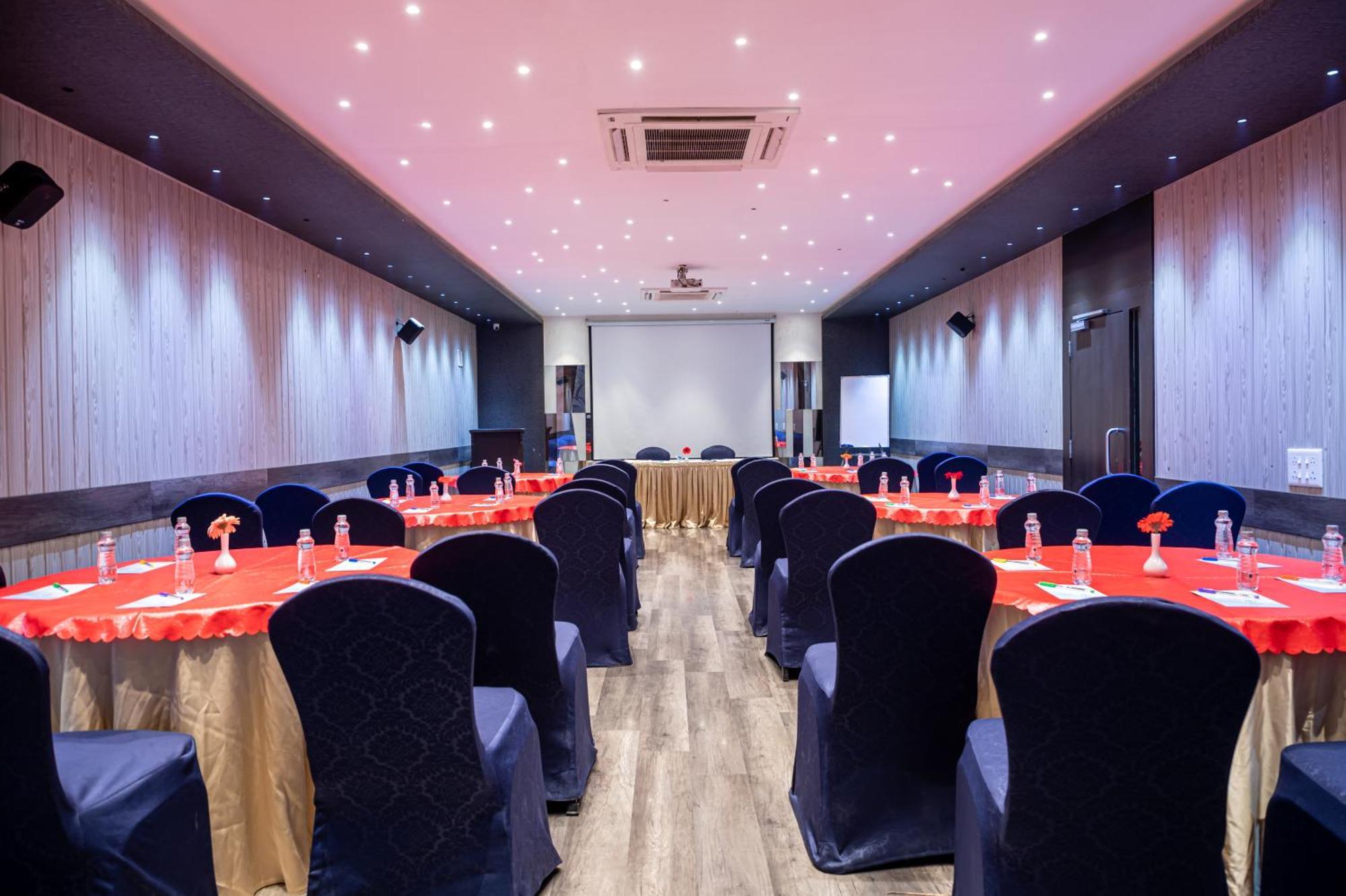 Hotel Rama Heritage Nashik Luaran gambar