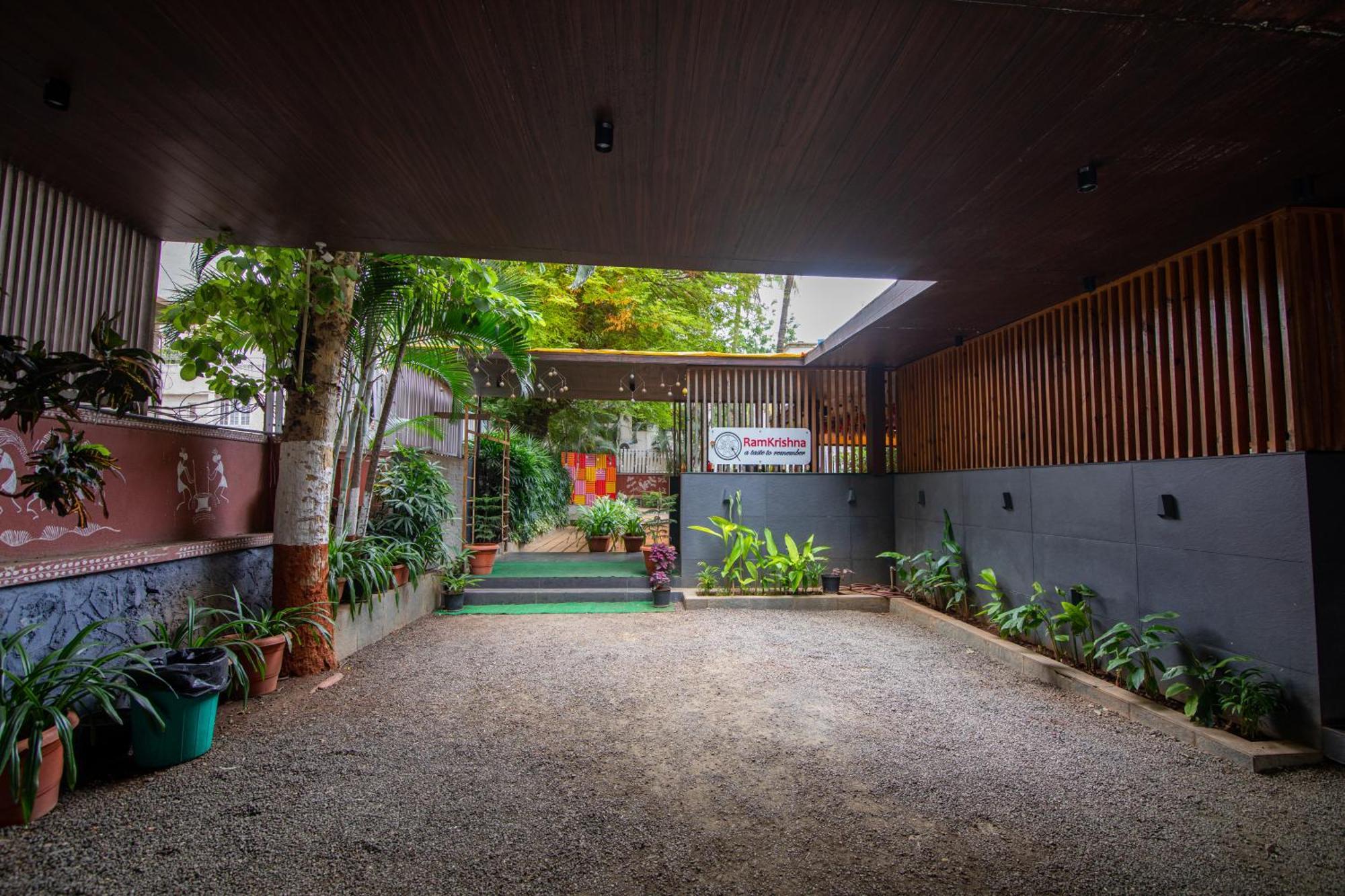 Hotel Rama Heritage Nashik Luaran gambar